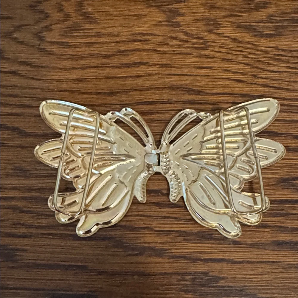 N/A elegant butterfly